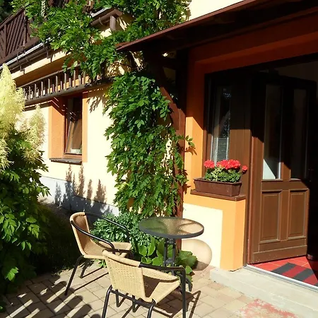 Apartman V Popelkach Appartamento Lomnice nad Popelkou