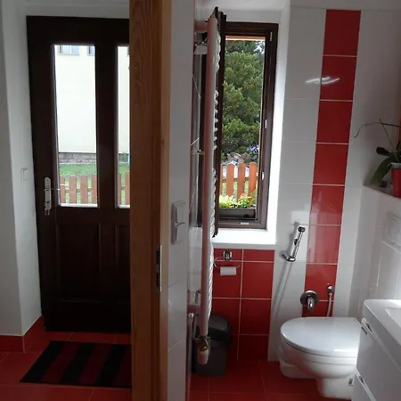 Apartman V Popelkach Appartamento *