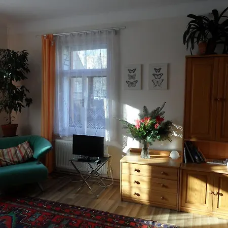 Appartamento Apartman V Popelkach Lomnice nad Popelkou
